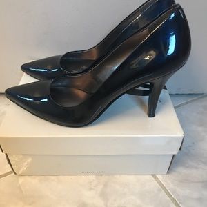 Nine West Dark Blue Patent Leather Pump Size 8